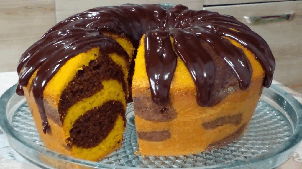 Bolo de Cenoura Mesclado