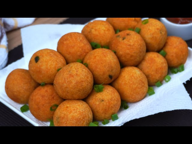 Bolinho de batata com frango